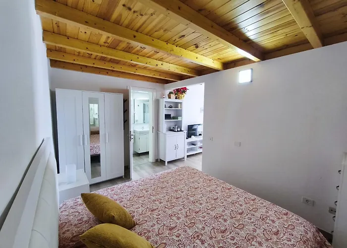 Salinas Pozo Izquierdo