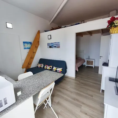 Salinas Apartment