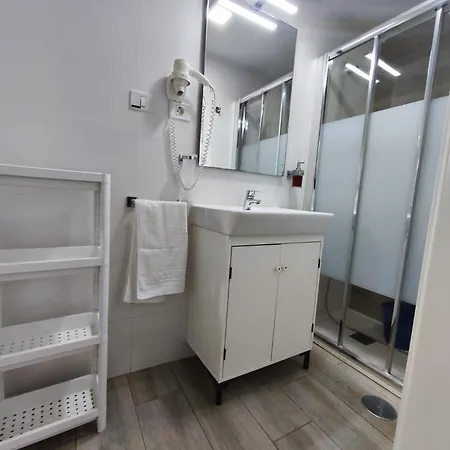 Salinas Apartman Pozo Izquierdo